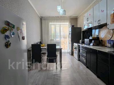 3-бөлмелі пәтер · 92 м² · 1/5 қабат, Мкр. Юность, бағасы: 35 млн ₸ в Семее, Красный Кордон
