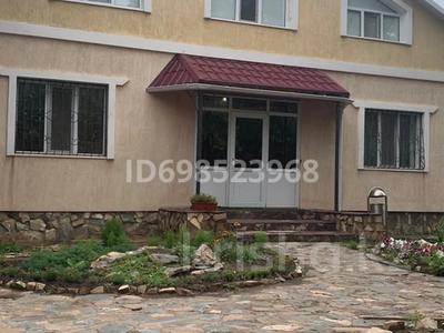 Отдельный дом · 6 комнат · 252 м² · 10 сот., Доброволец 66 — База отдыха Илек,Гринлэнд за 41 млн ₸ в Актобе, жилой массив Кирпичный