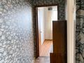 2-комнатная квартира · 43 м² · 3/5 этаж, Майкудук, Майкудук, 12й микрорайон 16 — Находится возле детского садика и базара за 10 млн ₸ в Караганде, Алихана Бокейханова р-н — фото 5