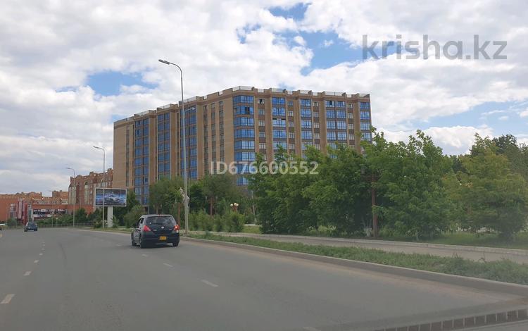 4-комнатная квартира, 142 м², 2/9 этаж, Проспект Санкибай Батыра 40В за 44 млн 〒 в Актобе — фото 9