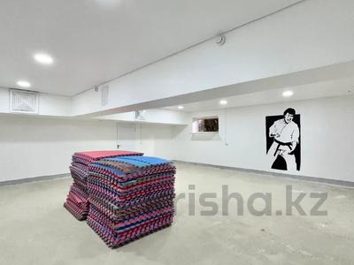 Офисы, магазины и бутики, склады, салоны красоты, сельское хозяйство, образование, развлечения · 117 м² за 24 млн 〒 в Алматы, Наурызбайский р-н