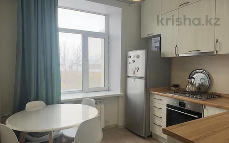 2-бөлмелі пәтер · 58 м² · 4/5 қабат, Республики, бағасы: 15 млн ₸ в Темиртау — фото 2