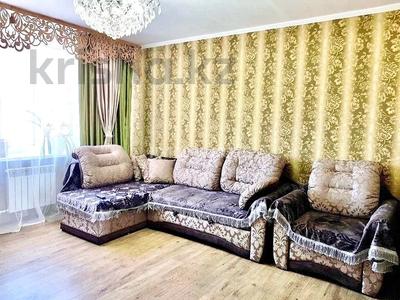 2-бөлмелі пәтер · 68 м² · 8/9 қабат, Проспект Назарбаева 3, бағасы: 24 млн 〒 в Кокшетау