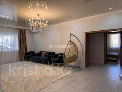 Отдельный дом · 6 комнат · 268 м² · 11.25 сот., мкр Балауса, Н. Турекулулы 42 за 57 млн ₸ в Атырау
