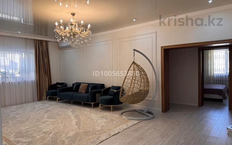 Отдельный дом · 6 комнат · 268 м² · 11.25 сот., мкр Балауса, Н. Турекулулы 42 за 57 млн ₸ в Атырау — фото 2