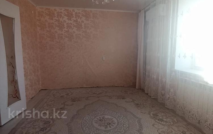 2-бөлмелі пәтер, 51 м², 10/14 қабат, Строитель, бағасы: 13.5 млн 〒 в Уральске — фото 13