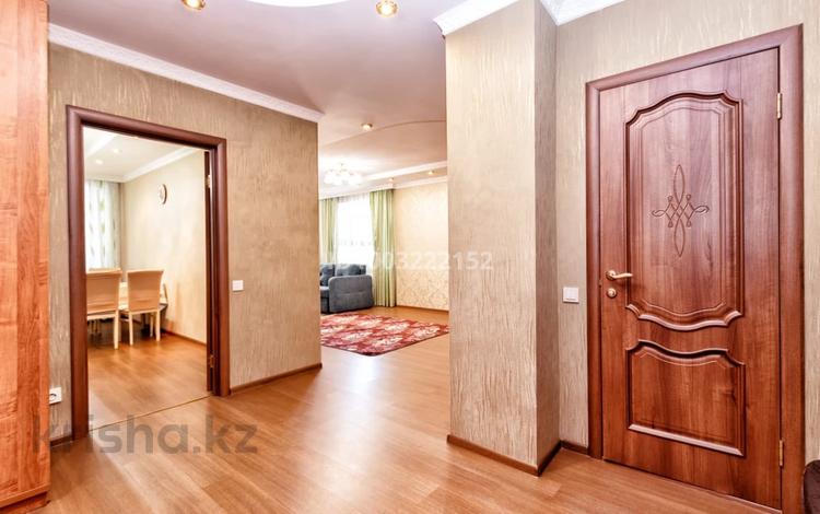 3-комнатная квартира · 100 м² · 11/14 этаж, Сарайшык 7/2 — Угол ул Акмешит, рядом с Абди за 25 000 ₸ в Астане, Есильский р-н — фото 4