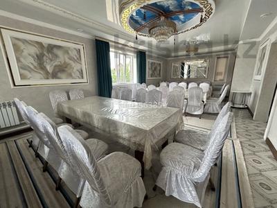 Дом · 7 комнат · 240 м², Кусаинова 8 — Вавилова за 80 000 〒 в Кокшетау