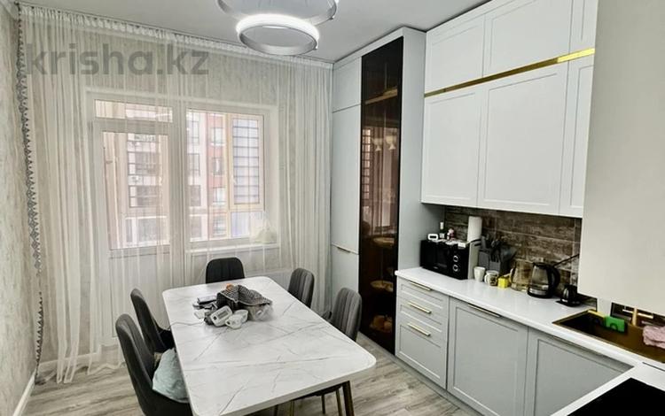 2-бөлмелі пәтер · 62 м² · 8/9 қабат, Омарова 27/1, бағасы: ~ 45 млн ₸ в Астане, Нура р-н — фото 2