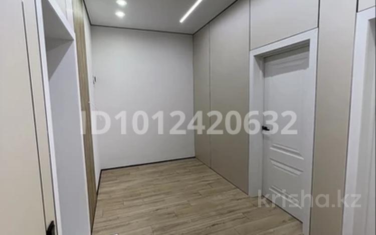 1-бөлмелі пәтер · 45 м² · 6/9 қабат, мкр. Алтын орда, Микрорайон Алтын Орда 340/1, бағасы: 23 млн ₸ в Актобе — фото 2