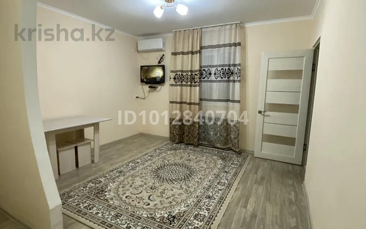 Отдельный дом · 1 комната · 36 м² · 3 сот., мкр Мунайшы, 1 — Вдоль трассы Атырау-доссор за 100 000 ₸ — фото 2