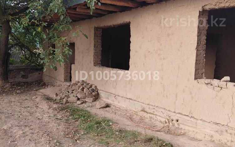 Часть дома · 2 комнаты · 75 м² · 15 сот., Садыкова 125 за 7 млн 〒 в Тюлькубасе — фото 2