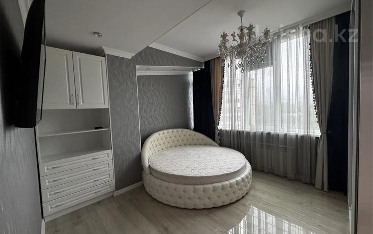 3-бөлмелі пәтер · 105 м² · 9/10 қабат, Бухар Жырау 35, бағасы: 800 000 ₸ в Алматы, Бостандыкский р-н — фото 9