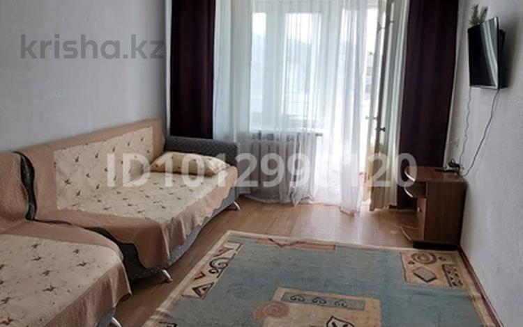 2-комнатная квартира · 43 м² · 5/5 этаж, Абая 12 — Абая Кенесары за 15 000 ₸ в Бурабае — фото 2