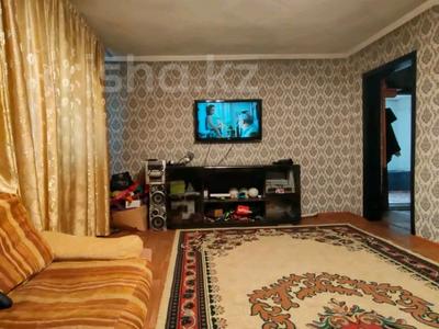 Отдельный дом · 4 комнаты · 68 м² · 4.8 сот., Ешекеева за 18 млн 〒 в Семее