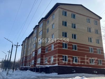 3-комнатная квартира, 87.5 м², 2/5 этаж, проспект Абая 15 за 22.5 млн 〒 в Темиртау