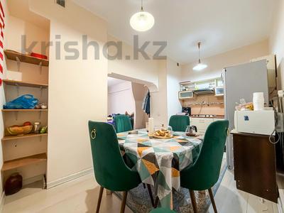 3-комнатная квартира · 79 м² · 8/9 этаж, мкр Самал-2 за 65.7 млн 〒 в Алматы, Медеуский р-н