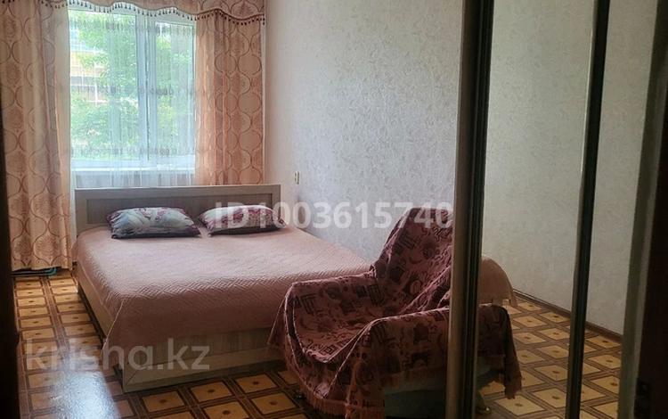 2-комнатная квартира · 44 м² · 2/5 этаж, Кердери — КПО,Карачаганаг. за 13 000 ₸ в Уральске, мкр Школьник — фото 10