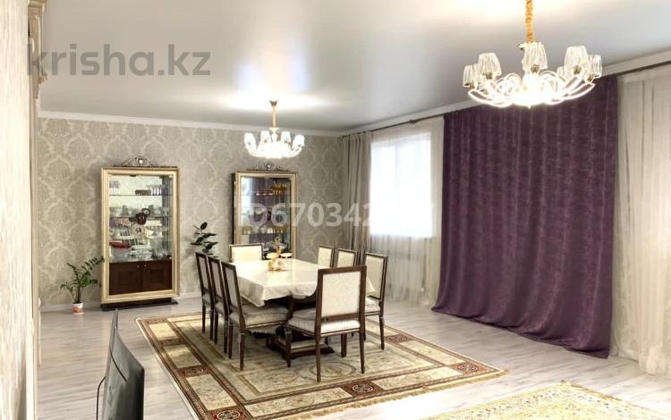 Отдельный дом • 5 комнат • 220 м² • 7 сот., Коктем 118А за 68.5 млн 〒 в Кыргауылдах — фото 4