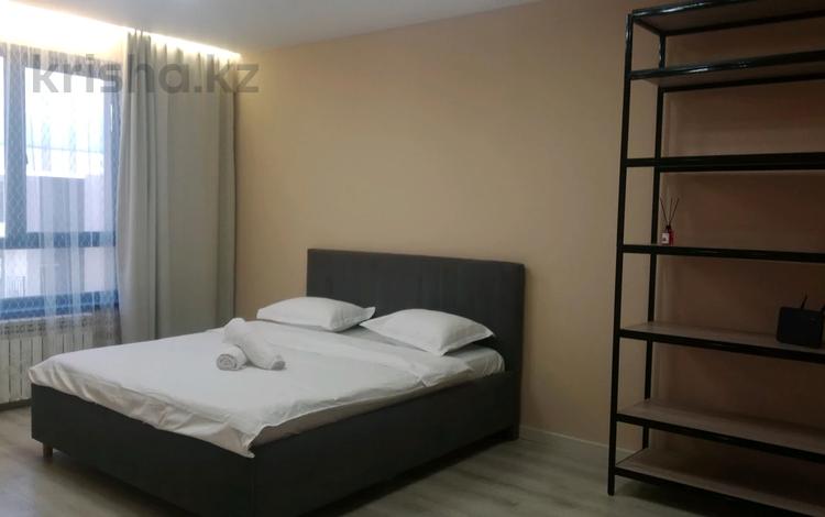 1-комнатная квартира · 42 м², мкр Томирис, Рыскулова 103д — Строй сити,ТЦ Алатау , барахолка за 17 000 ₸ в Алматы, Алатауский р-н — фото 4