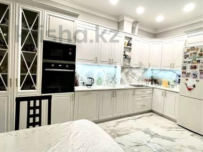 5-комнатная квартира · 155 м² · 6/6 этаж, мкр Юго-Восток, Муканова 1/9 за 68 млн 〒 в Караганде, Казыбек би р-н