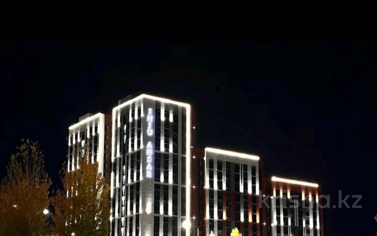 2-комнатная квартира · 66 м² · 8/16 этаж, Ракымжан Кошкарбаев 54 за 300 000 ₸ в Астане, Сарайшык р-н — фото 17