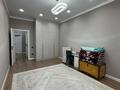 2-бөлмелі пәтер · 72 м² · 1/3 қабат, Бисена Жумагалиева 27/2, бағасы: 28.5 млн ₸ в Уральске — фото 2