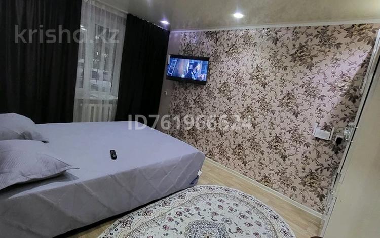 1-комнатная квартира · 28 м² · 1/5 этаж, Жастар 15 — Ракишева желтоксан за 9 000 〒 в Талдыкоргане, мкр Жастар — фото 2