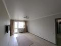 2-комнатная квартира · 44.4 м² · 5/5 этаж, Пришахтинск, Пришахтинск, 22й микрорайон — Центр, Буратино за 12.5 млн ₸ в Караганде, Алихана Бокейханова р-н