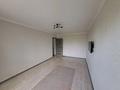 2-комнатная квартира · 44.4 м² · 5/5 этаж, Пришахтинск, Пришахтинск, 22й микрорайон — Центр, Буратино за 12.5 млн ₸ в Караганде, Алихана Бокейханова р-н — фото 3