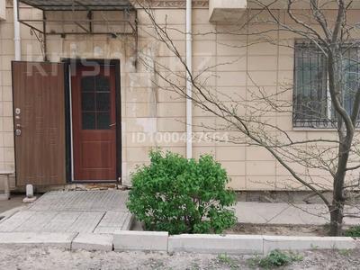 Продажа квартир в Мангистауской обл.: 3-комнатная квартира · 86 м² · 1/5 этаж, 17-й мкр 79 за 25 млн 〒 3-комнатная квартира · 86 м² · 1/5 этаж, 17-й мкр 79 за 25 млн 〒 в Актау