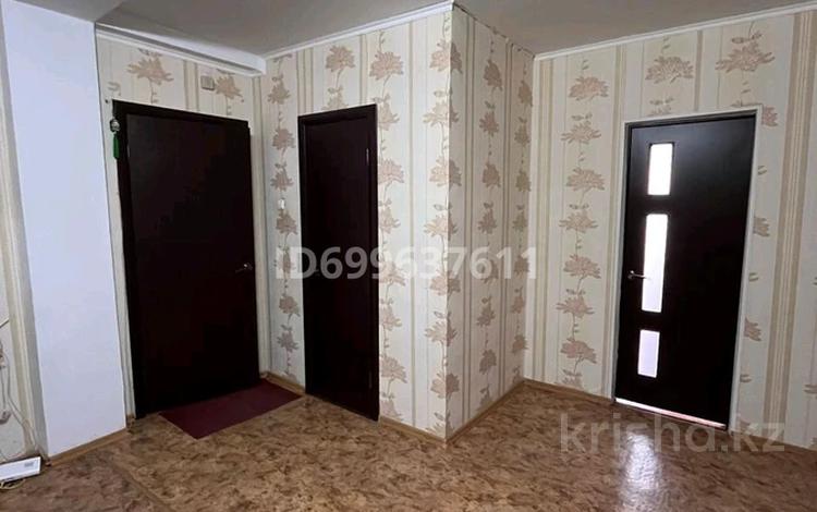 3-бөлмелі пәтер · 79.9 м² · 1/9 қабат, Жана орда, бағасы: 28.5 млн ₸ в Уральске — фото 2