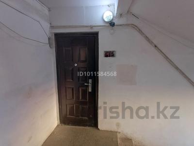 3-комнатная квартира · 67 м² · 2/9 этаж, мкр 12 30 — Возле супермаркета Дина за 26 млн ₸ в Актобе