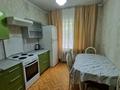 2-бөлмелі пәтер, 60 м², 3/5 қабат тәулік бойы, Рыскулбекова 5 — Абылайхана - Рыскулбекова, бағасы: 15 000 〒 в Астане, Алматы р-н — фото 2