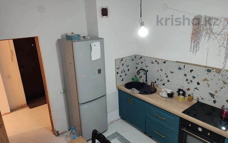 2-комнатная квартира · 76 м² · 2/12 этаж, 33-й мкр 7 за 17.5 млн ₸ в Актау — фото 2