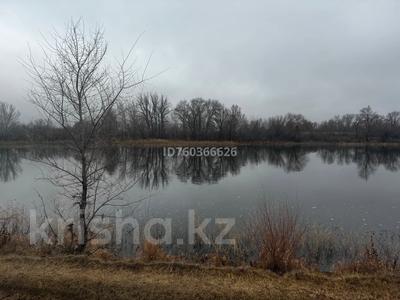 Баню с земельным участком вдоль берега реки. 4 Га · 4000 м², бағасы: 33.5 млн 〒 в Дарьинске