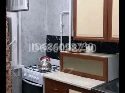 2-бөлмелі пәтер, 50 м², 1/5 қабат тәулігіне, Молдавская 20, бағасы: 10 000 〒 в Уральске