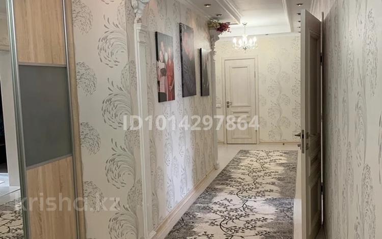 3-бөлмелі пәтер · 110 м² · 14/16 қабат, Шұғыла ш/а., жуалы 11, бағасы: 51 млн ₸ в Алматы, Наурызбайский р-н — фото 2
