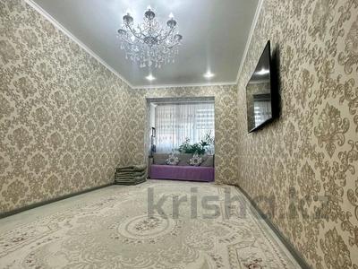 Продажа квартир в Мангистауской обл.: 2-комнатная квартира · 56 м² · 5/5 этаж, 17-й мкр 93 за 17 млн 〒 2-комнатная квартира · 56 м² · 5/5 этаж, 17-й мкр 93 за 17 млн 〒 в Актау