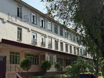 Свободное назначение, офисы, магазины и бутики, склады, общепит, салоны красоты, бани, гостиницы и зоны отдыха, медцентры и аптеки, образование, развлечения · 2030 м² за 800 млн 〒 в Алматы, Наурызбайский р-н