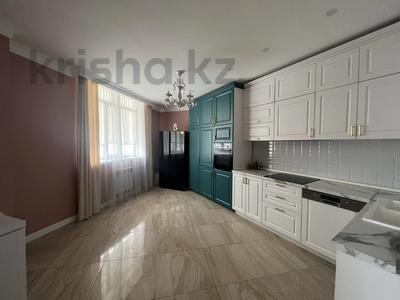 4-бөлмелі пәтер · 130 м², Чингиз Айтматов 38, бағасы: 60 млн ₸ в Астане, Нура р-н