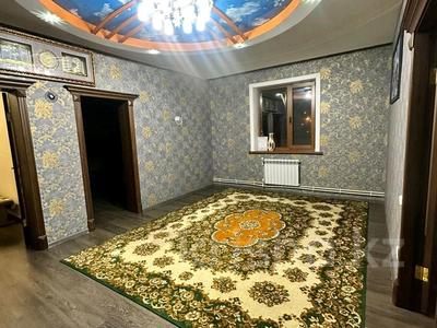 Отдельный дом · 4 комнаты · 200 м² · 10 сот., Капай 521 — Жабаева за 110 млн 〒 в Петропавловске