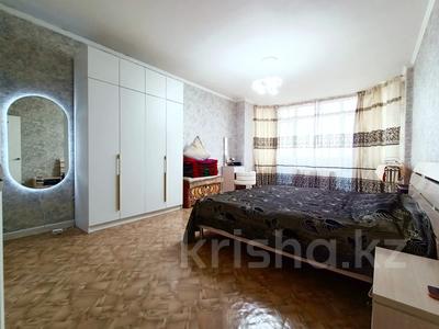 3-комнатная квартира · 96.8 м² · 9/9 этаж, мкр Таугуль, Мустая Каримова — Саина-Жандосова за 58 млн 〒 в Алматы, Ауэзовский р-н