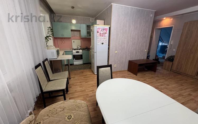 3-бөлмелі пәтер · 55 м² · 1/3 қабат, Бородина 217А, бағасы: 18 млн ₸ в Костанае — фото 2