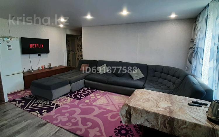 3-бөлмелі пәтер · 60 м² · 4/5 қабат, Республики, бағасы: 170 000 ₸ в Темиртау — фото 19