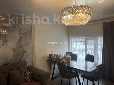 Отдельный дом · 8 комнат · 150 м² · 4 сот., мкр Михайловка — Москвина Михайловский роддом за 32 млн 〒 в Караганде, Казыбек би р-н