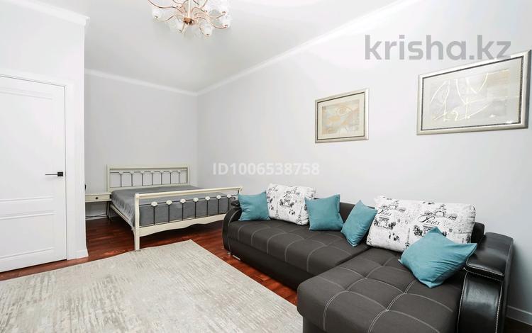1-бөлмелі пәтер · 40 м² · 1/5 қабат, Торайгырова 77, бағасы: 2 500 ₸ в Павлодаре — фото 7