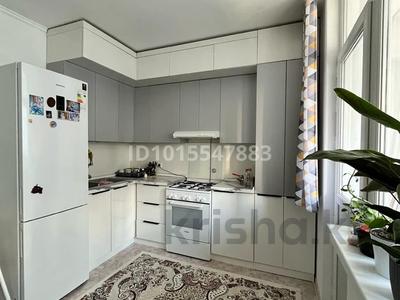 2-бөлмелі пәтер · 72 м² · 4/9 қабат, Шұғыла ш/а. 340/4 — Абая-Алатау, бағасы: 43 млн ₸ в Алматы, Наурызбайский р-н