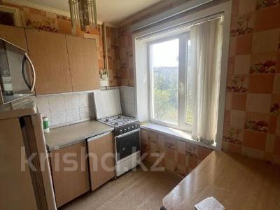 1-комнатная квартира, 30 м², 4/5 этаж, Акбугы 5/1 — район старого вокзала за 10.5 млн 〒 в Астане, Сарыарка р-н