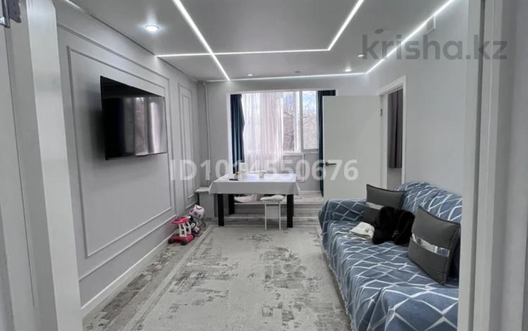 2-комнатная квартира · 45 м² · 3/5 этаж, мкр Каратау за 170 000 ₸ в Таразе — фото 2